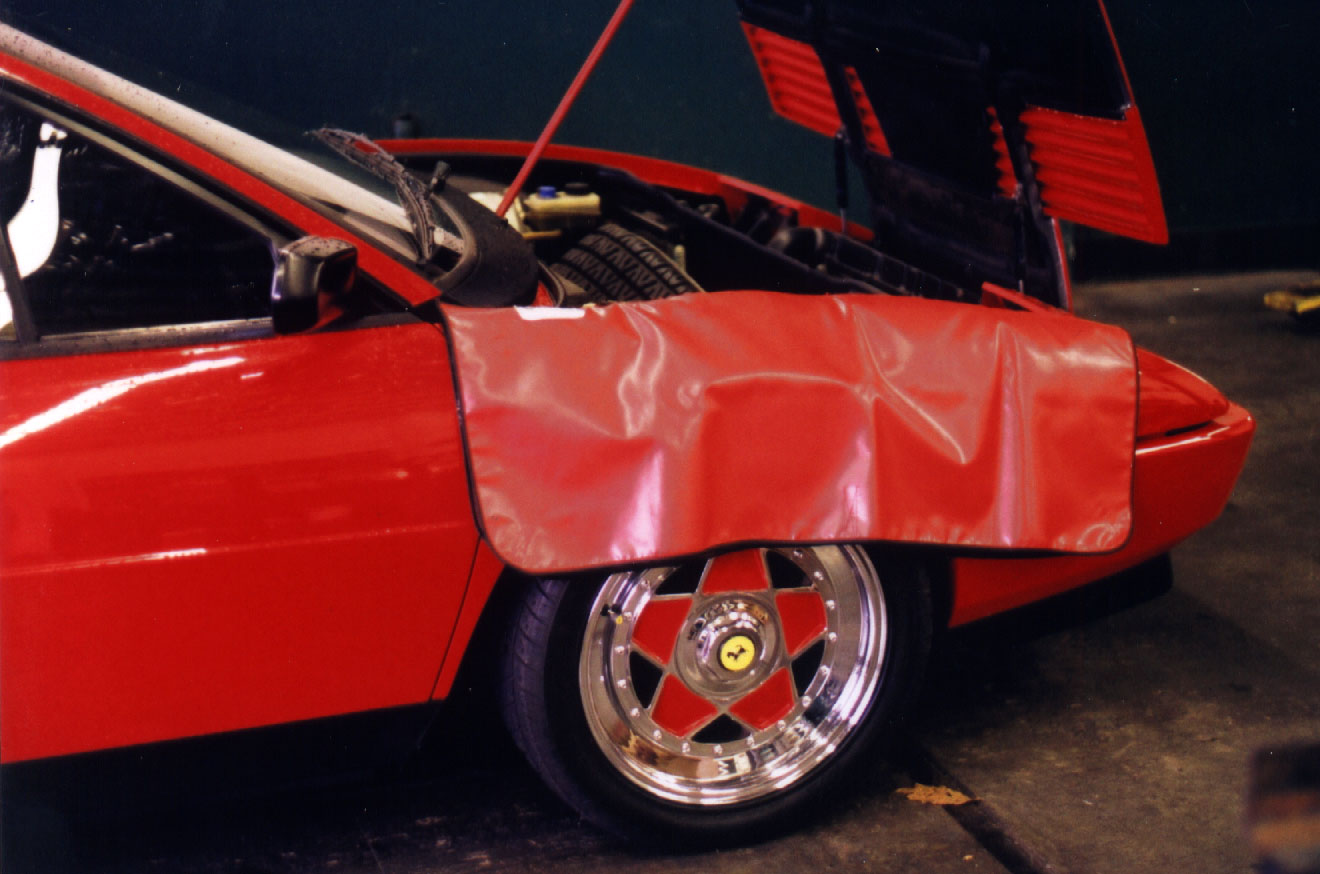 RLB-H fender cover on Ferrari